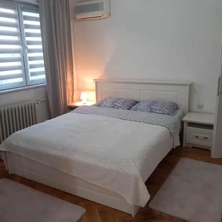 Adriana's Apartment *